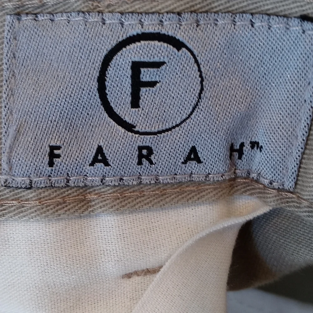 Farah  men's dress pants size 38-32 tan color